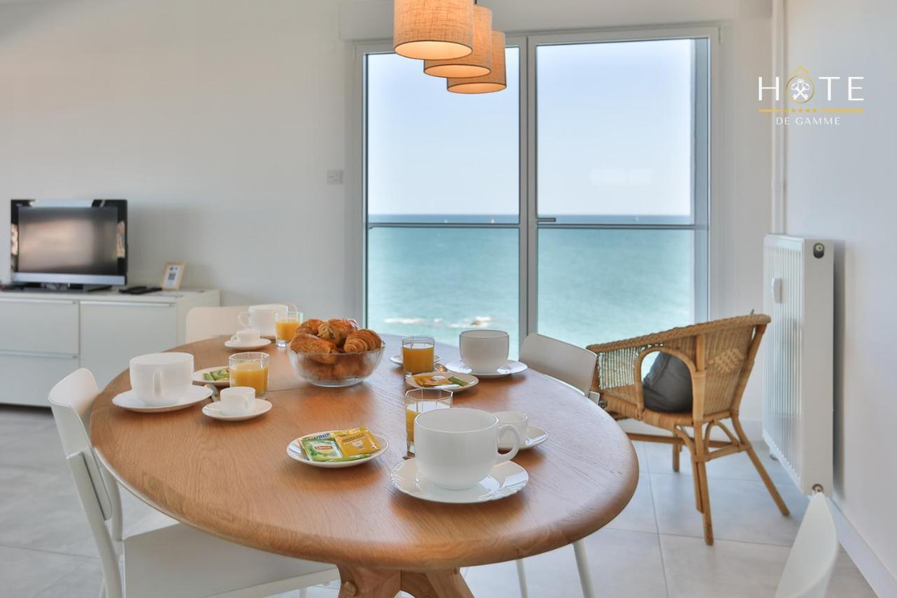Appartement De Caractere, Superbe Vue Mer 280° La Chaume Exterior photo
